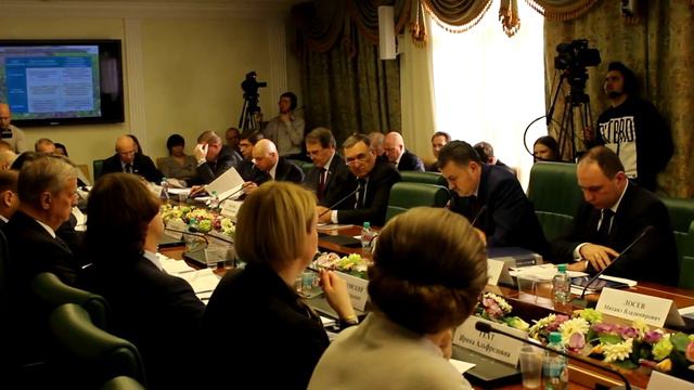 Дмитрий Андреев на встрече с сенаторами смотреть онлайн