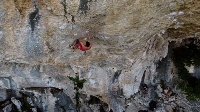 Xavi Gonzalez - Culturita (8c) смотреть онлайн