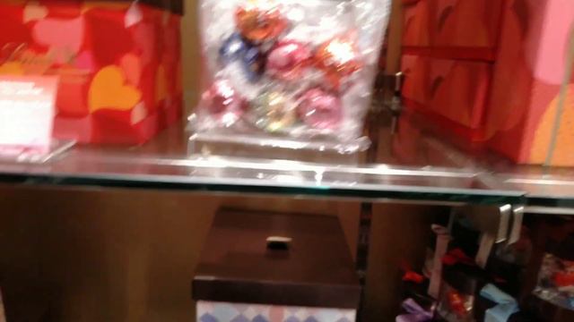 Valentines day or chocolate day in japan/Lindt chocolatier смотреть онлайн