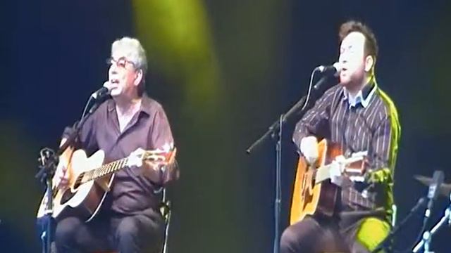 Graham Gouldman (10cc) The Things We Do For Love Wychwood Festival смотреть онлайн