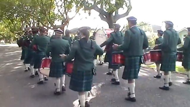 City of Hastings Pipe Band - Street March смотреть онлайн