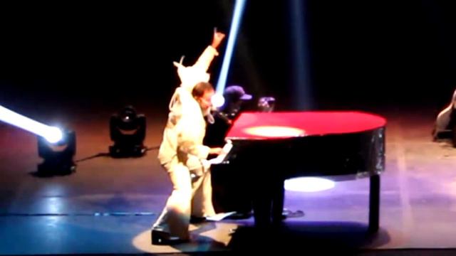 Elton John Cover - Melhores momentos no Teatro Bradesco 25.11.2021 смотреть онлайн