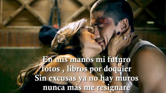 Tu amor es mi piel (Letra) Sin senos si hay paraiso смотреть онлайн