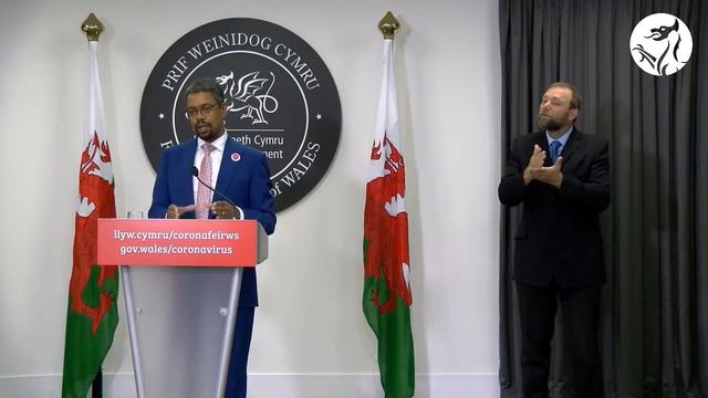 Cynhadledd i'r wasg byw gyda'r Gweinidog Iechyd | Live press conference with the Health Minister смотреть онлайн