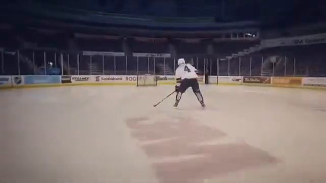 London Knights Olli Juolevi & Janne Kuokkanen 1vs1 - November 14, 2016 смотреть онлайн