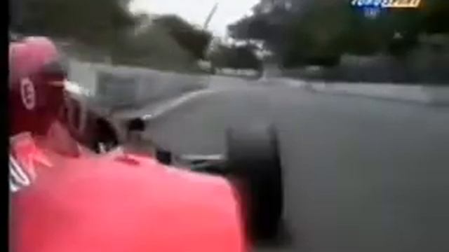 Gerhard Berger Spins Off 1994 Australian Gp Qualifying.wmv