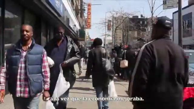"Es el puto síndrome de Cristobal Colón, hicimos Harlem, ahora nos echan" (Gentrificación) смотреть онлайн