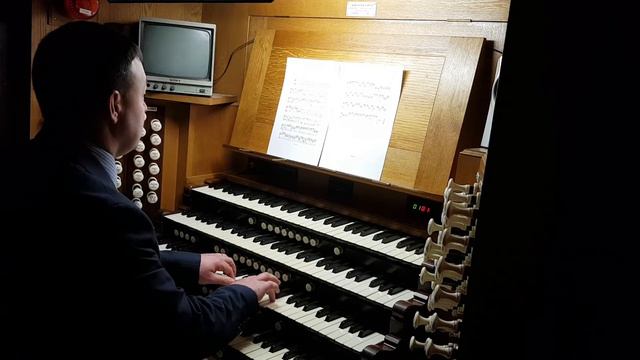 Edward Taylor plays Nun komm, der heiden heiland by J Pachelbel смотреть онлайн