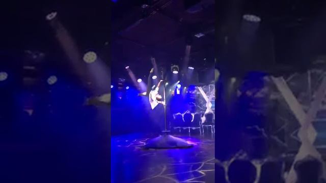 Сергей Барышников - выступление на пилоне смотреть онлайн