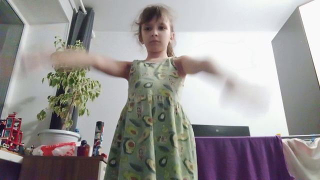 к вечеру решила размяться смотреть онлайн