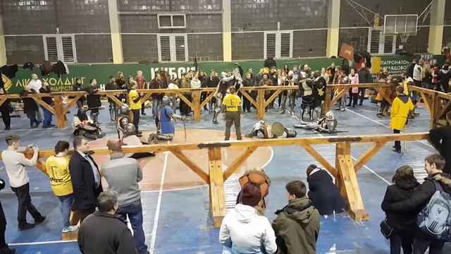 5 vs 5 Айна Бера 2 - Кулак Иисуса смотреть онлайн