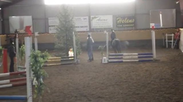 tove & joppe maskeradhoppning смотреть онлайн