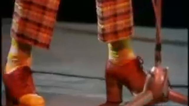 Get down and get with it смотреть онлайн