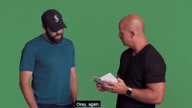 Brad Anderson uses the Surface Duo on Shiproom смотреть онлайн