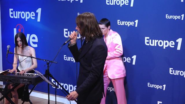 Bobby Gillespie & Jehnny Beth - 