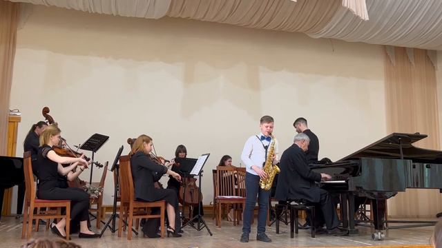 Мамонов Вячеслав - Sigmund Romberg "Softly, as In a Morning Sunrize" смотреть онлайн