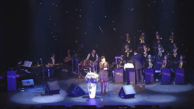 Život Je Jen Náhoda - Ilona Csáková & Golden Big Band Prague