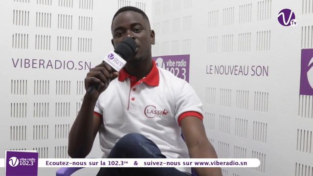 Bril Fight 4: ce qu'il pense des Akhlou Brick, Omzo Dollar et Ngaaka Blindé смотреть онлайн