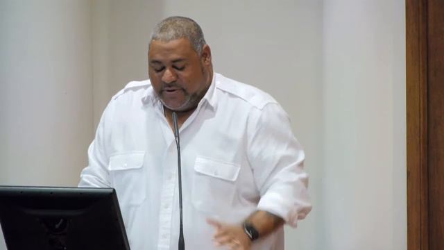 Chris Abani: Global Igbo смотреть онлайн