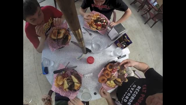 Gopro: Leo's Malt Shop Challenge смотреть онлайн