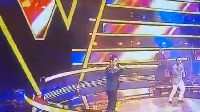 ALEXIS PAZOS VS ALAN ORTIZ GRANDES BATALLAS ESCENARIOS DE LA VOZ PERU EQUIPO EVA смотреть онлайн