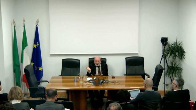 Umberto Galimberti - Il Dualismo anima e corpo - lezione 1 di 4 смотреть онлайн