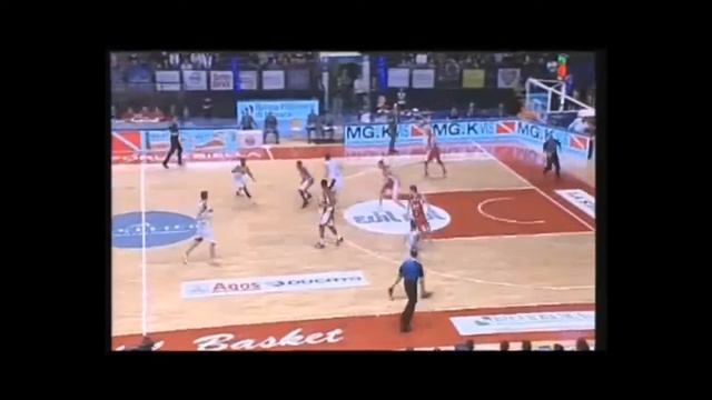 Edgar Sosa rookie year highlights in Italy смотреть онлайн
