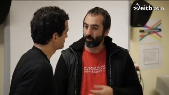 Arkaitz Estiballesekin solasean, Bizkaiko txapelketa irabazi ostean смотреть онлайн