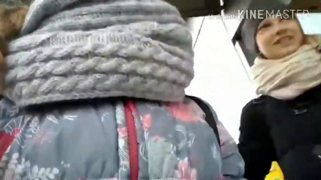 Дождливый день иду гулять#ЛизаИНаташа смотреть онлайн