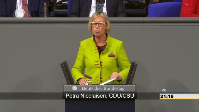 Petra Nicolaisen: Nachhaltige öffentliche Beschaffung [Bundestag 21.03.2019] смотреть онлайн