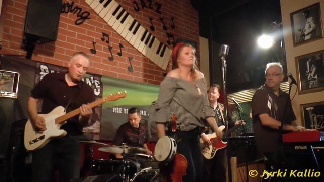 Paulina’s Diner – You’re No Good (video Jyrki Kallio) смотреть онлайн