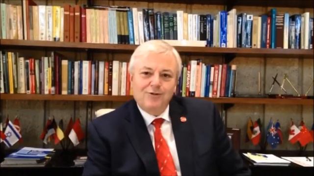 UIC Chancellor Amiridis personally invites UIC AHS Community to AHS CELEBRATES смотреть онлайн