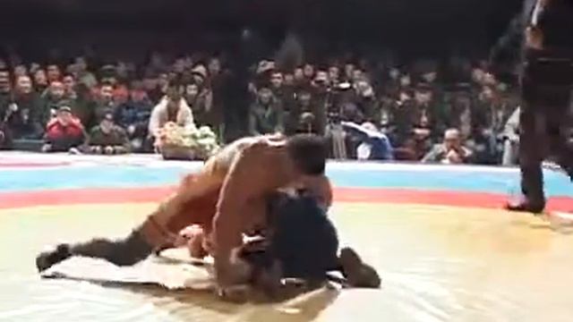 Спорт  Вольная борьба  Чемпионат Кыргызстана 2016 31.01.16