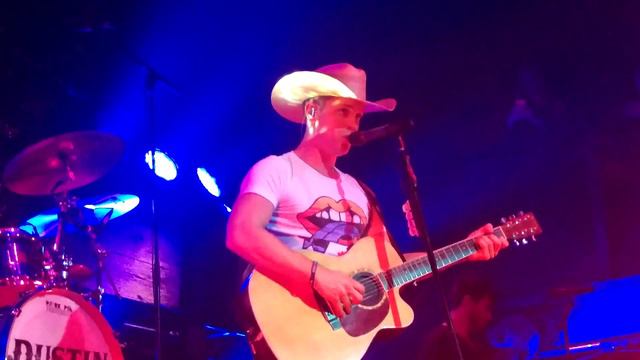 Dustin Lynch. Cowboys & Angels смотреть онлайн