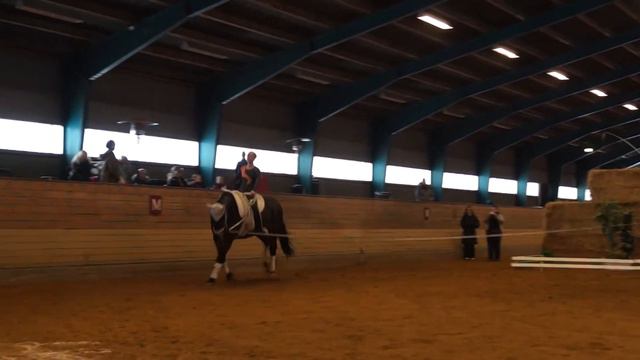 Anne Quist Kristiansen, Line Nymoen og Thomas Lindquist Obli. Billund 17.03.13 смотреть онлайн