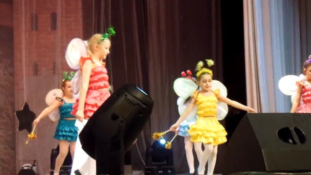 Даша Кузьмицкая "Мой ангел" смотреть онлайн