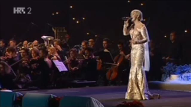 Nina Kraljić & Zbor Brevis - Happy New Year - Live