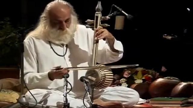 Mohammad Reza Lotfi_Kamanche.mohammad Ghavihelm:tombak