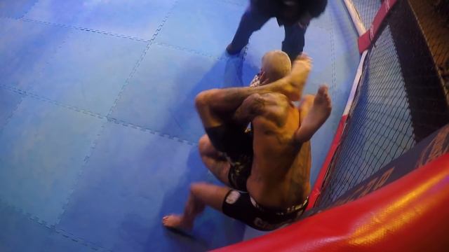 Adrian Socorro Vs Yeray Gomez Marcelino MMA Hombres De Honor 83