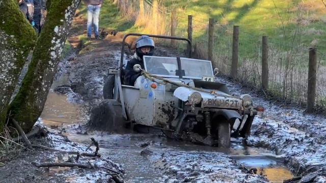 Falcon Motor Clubs March Hare 2024 - George stuck in his 3 wheeler смотреть онлайн
