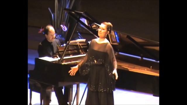 "Je veux vivre" de Romeo et Juliette - Monserrat Martí (soprano) y Ricardo Estrada (Pianista) смотреть онлайн