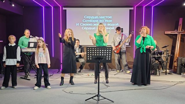 Прославление 22.09.24. смотреть онлайн