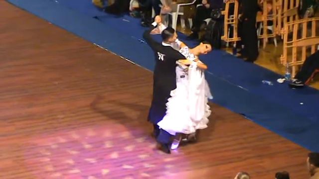 Slow Fox - FINAL Campeonato de España 10 Bailes Adrian Esperon y Patricia Martinez смотреть онлайн