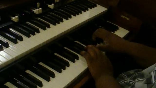 Charles "Chuckey" Robinson On the FREAKIN ORGAN!!!!! A Must see... смотреть онлайн