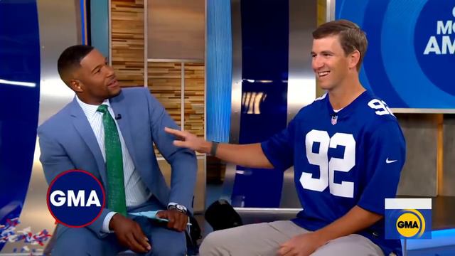 Michael Strahan to have number retired by New York Giants l GMA смотреть онлайн
