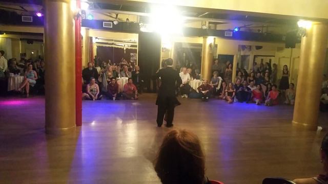 Argentine tango: Daniel Martinez Cadavid & Carolina Jaurena - A Evaristo Carriego смотреть онлайн