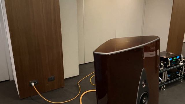 NEW Sonus faber STRADIVARI G2 Milano Hi Fidelity Oct 2023 4K_1080pFHR смотреть онлайн