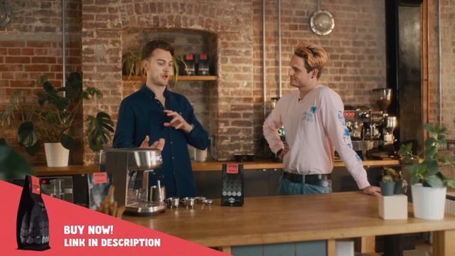 Amateur Vs Pro - Making Perfect Flat Whites