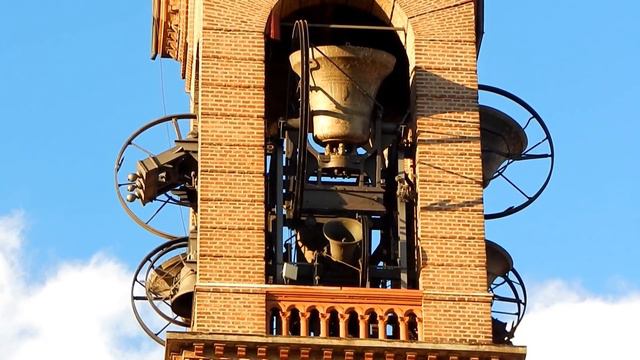 Le campane di Terno d'Isola (BG) - Concerto solenne lungo, campanella, allegrezze смотреть онлайн