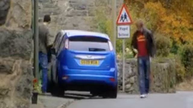Colin Morgan and Bradley James - The Real Merlin and Arthur - No Other One. смотреть онлайн